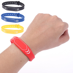 5️⃣ Dolab kilidləri (elektron) sistemləri
                        Məktəblər, ofislər, idman zalları və digər obyektlər üçün elektron dolab kilidləri. Barmaq izi, kod, kart və uzaqdan idarəetmə funksiyaları ilə. Təhlükəsiz və rahat istifadə üçün mükəmməl seçim! Sədərək Ticarət Mərkəzi, 3-cü mikrorayon, Bakı, Azərbaycan.